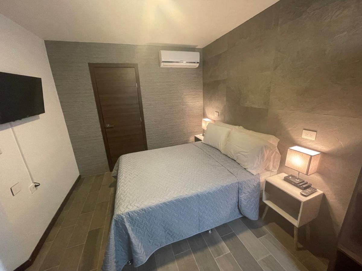 Villas Santander Hotel Boutique Guatemala-Stad Buitenkant foto